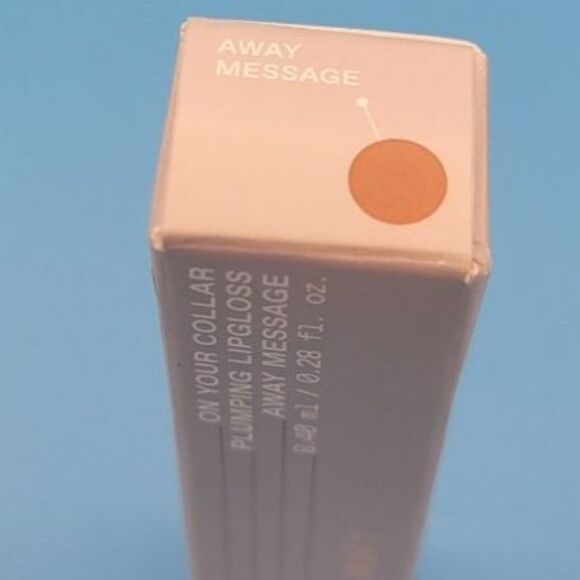 R.E.M. REM Beauty on Your Collar Plumping Lipgloss Away Message - New in Box - Picture 6 of 8